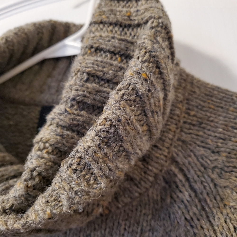 Cynthia Rowley Cowl Neck Sweater (size XS) - Picture 4 of 16
